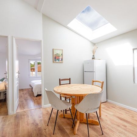 Appartement Climatise 2 Chambres Вільфранш-сюр-Сон Екстер'єр фото